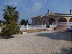 3 Dormitorios, 2 Baños Villa Se Vende en Dolores, Alicante