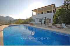 Villa en Pego, EUR 380,000